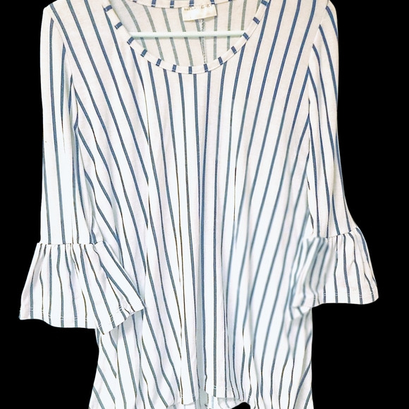 Bobbie Brooks Tops - Women's Business Casual Flowy White/Blue Striped Bell Sleeves Modern Tunic, LG